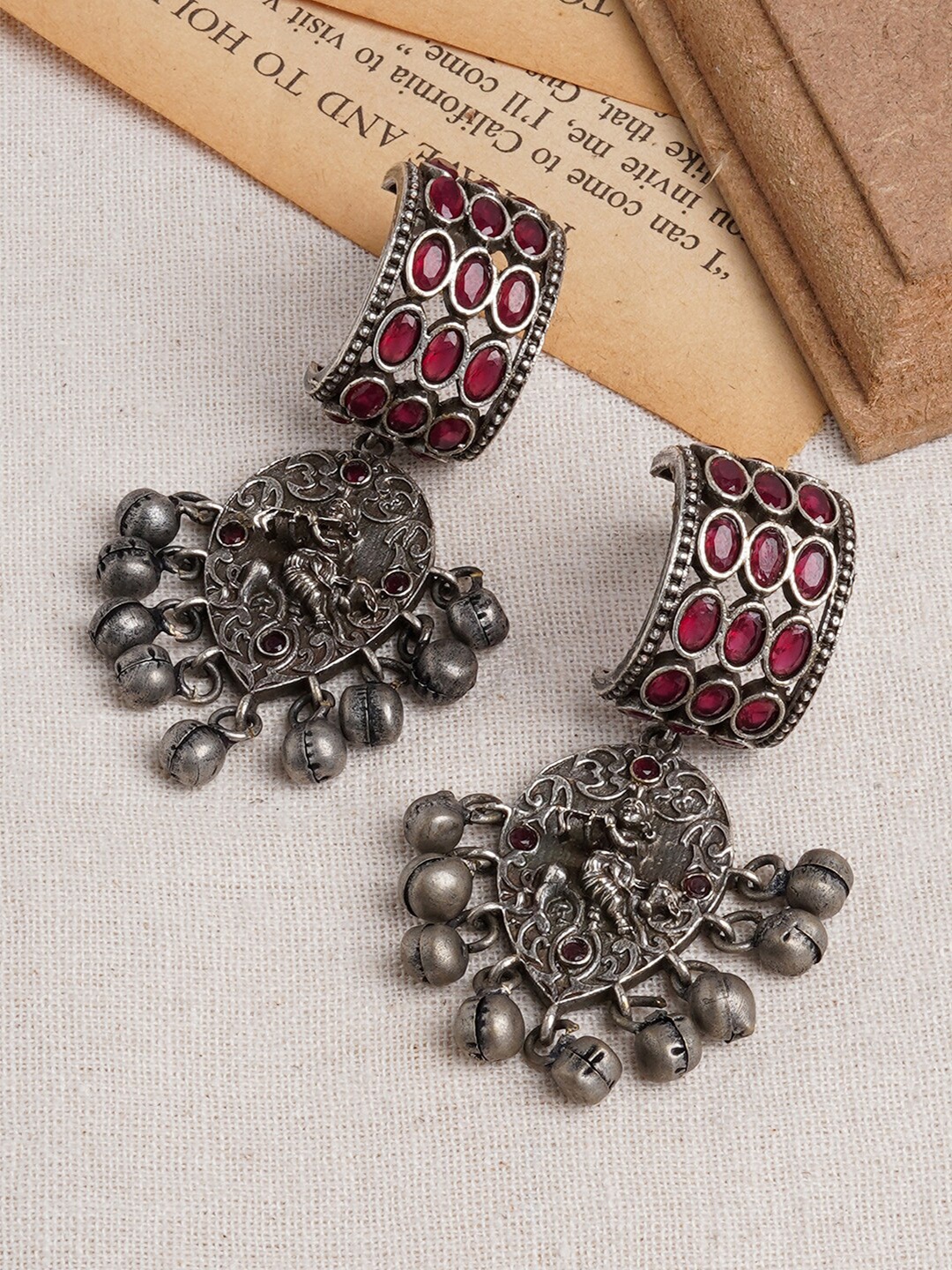 

TEEJH Silver-Plated Classic Oxidised Drop Earrings