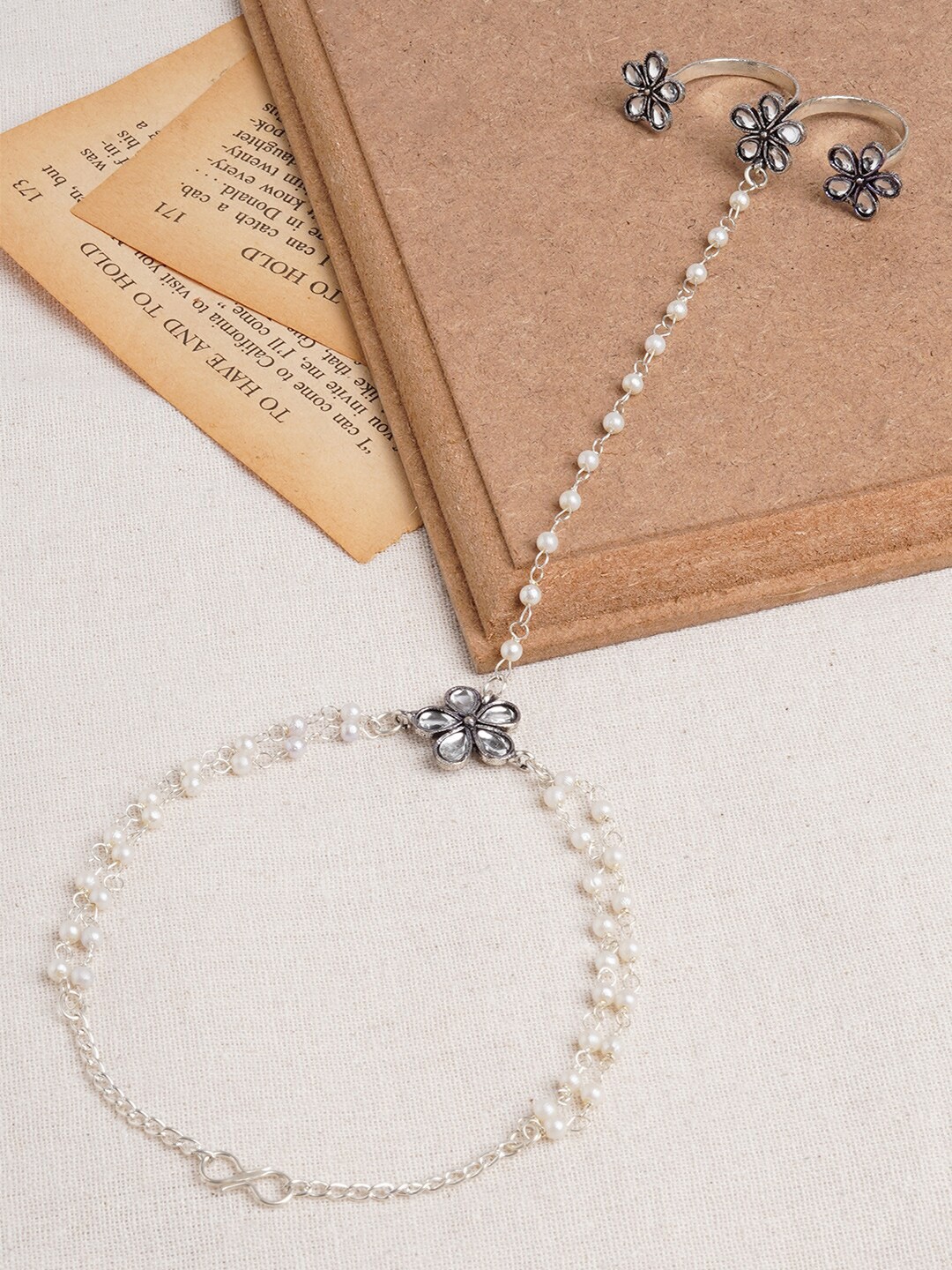 

TEEJH Silver-Plated Stones Studded & Beads Beaded Ring Bracelet