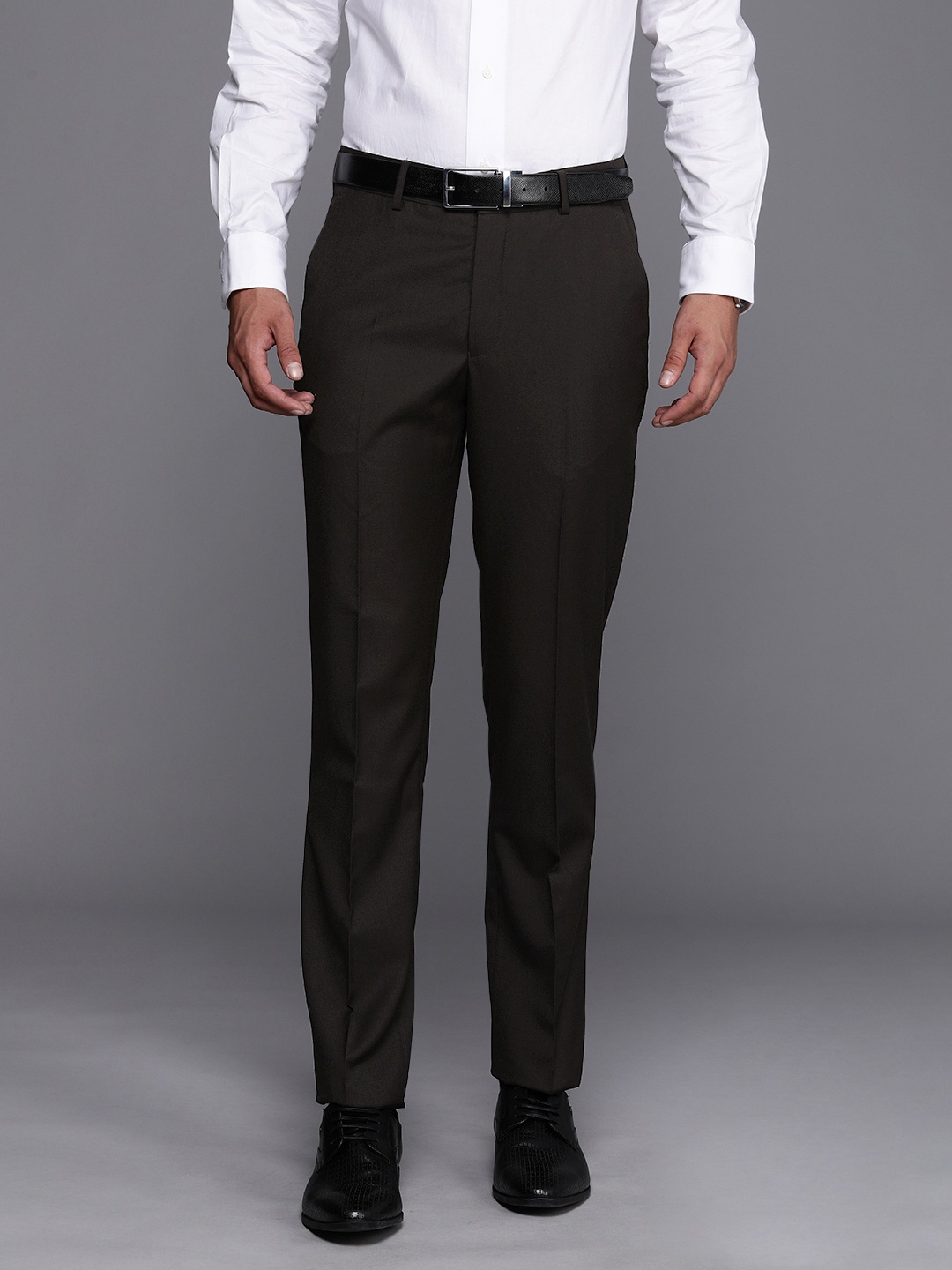 

Louis Philippe Men Slim Fit Trousers, Brown