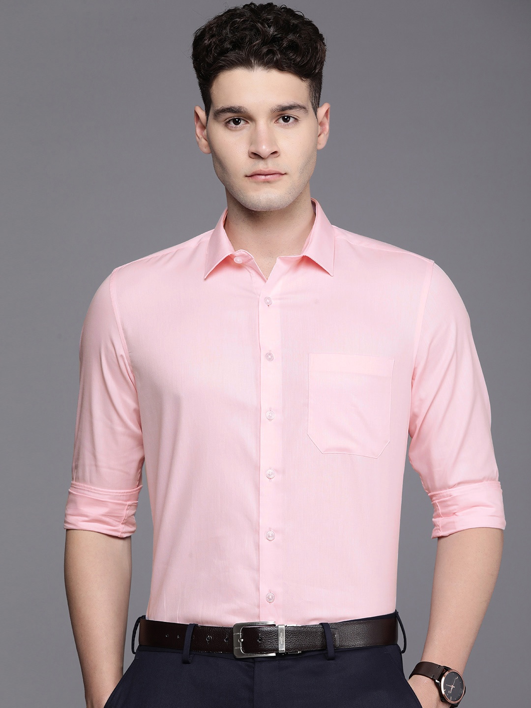 

Louis Philippe Solid Slim Fit Pure Cotton Formal Shirt, Pink