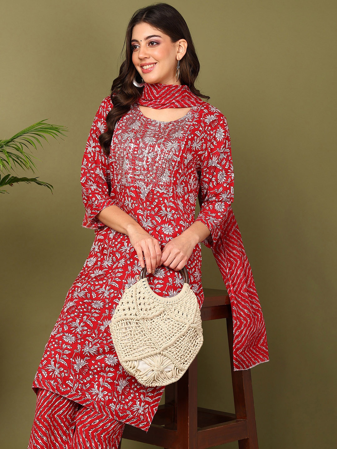 

mokshi Floral Printed Regular Sequinned Kurta With Trouser & Dupatta, Red