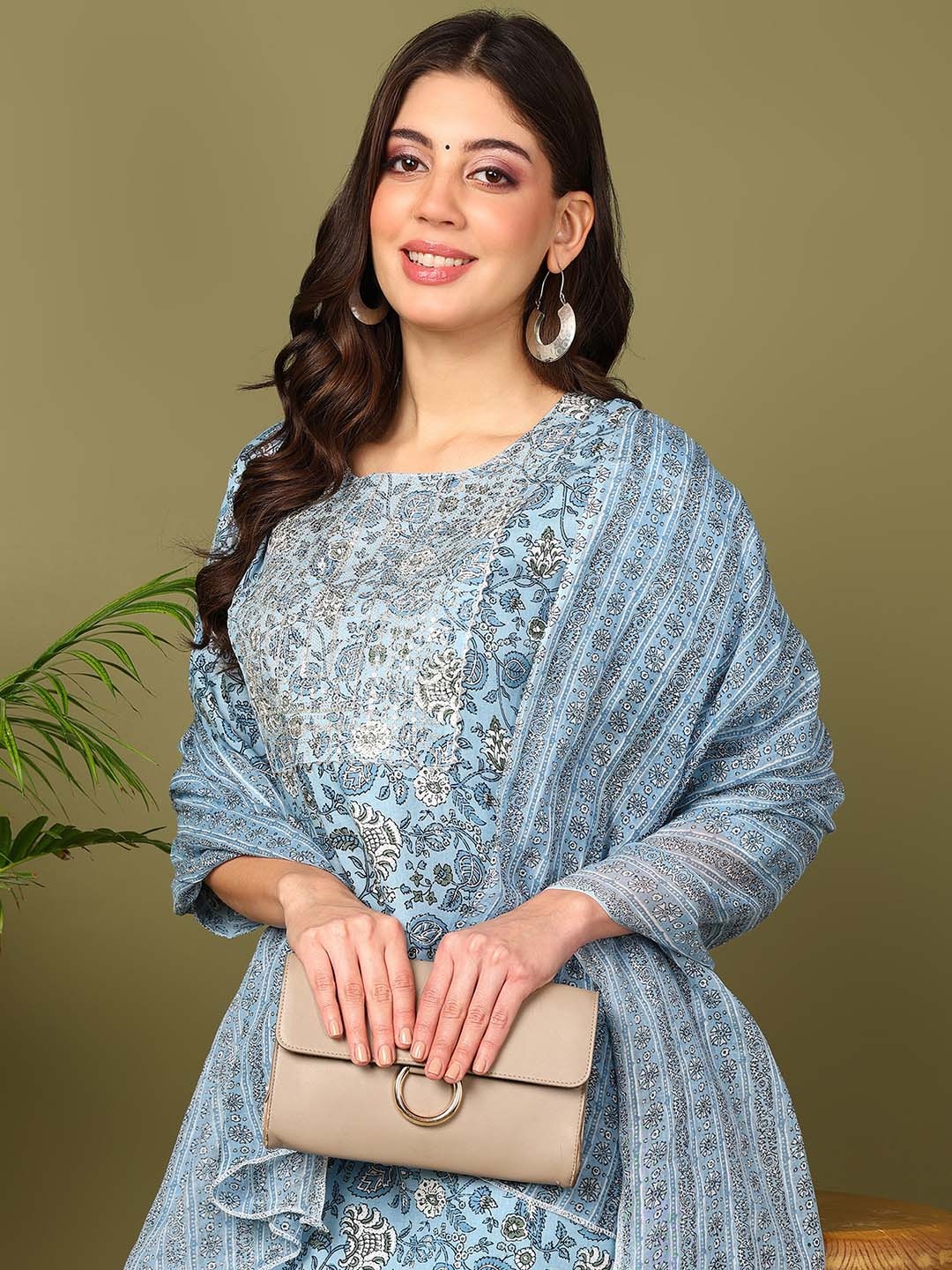 

mokshi Floral Printed Regular Sequinned Kurta With Trouser & Dupatta, Blue