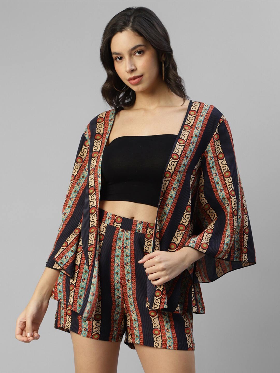 

DEEBACO Striped Shawl Neck Shrug With Shorts, Red