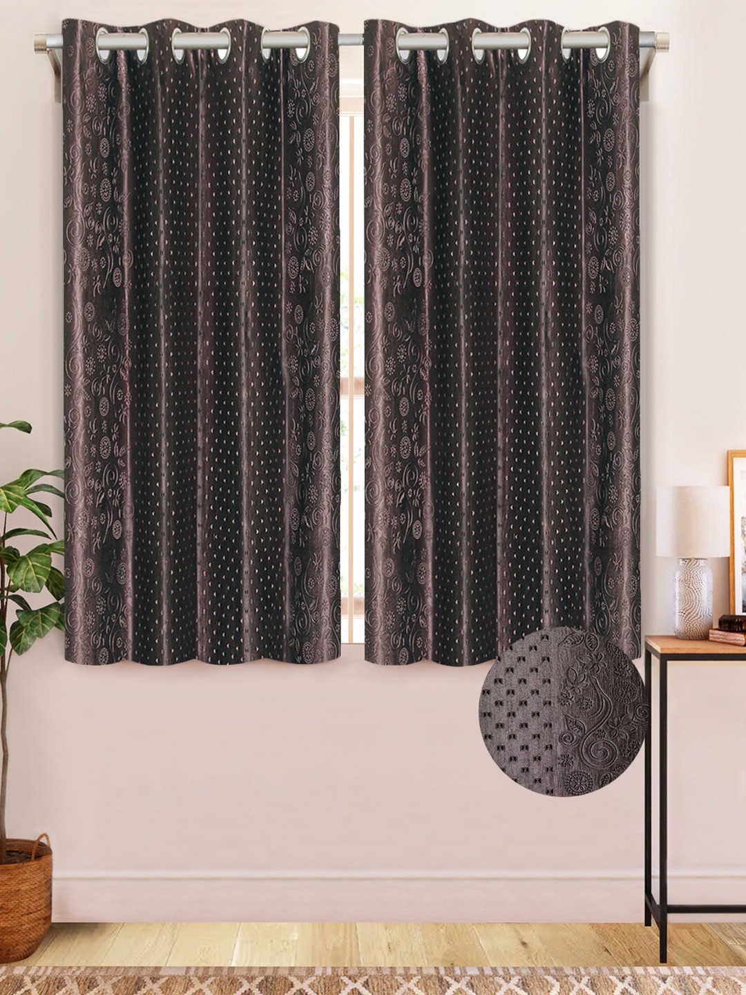 

Aura Brown 2 Pcs Floral Printed Window Curtains