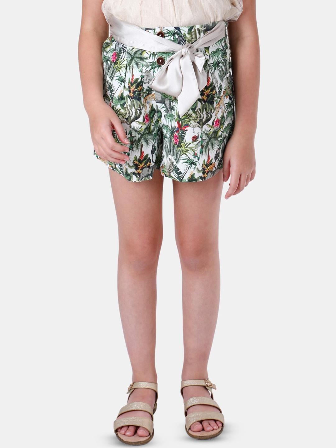 

One Friday Girls Floral Printed Mid-Rise Shorts, White