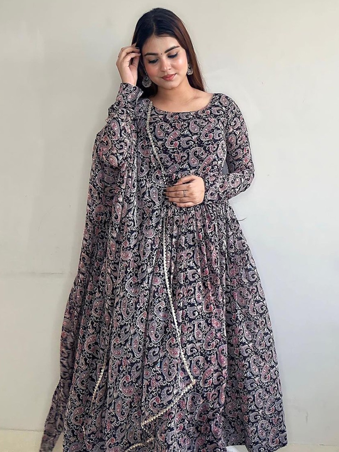 

Tulip Eden Women Black Printed Flared Sleeves Mirror Work Georgette Anarkali Kurta
