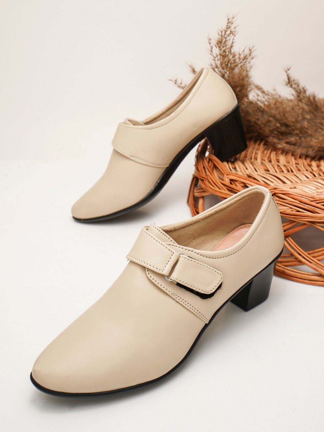 

Try Me Block Heels Pumps, Cream