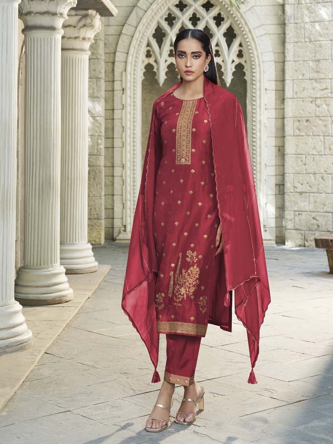 

Seerat Ethnic Motifs Embroidered Dola Silk Straight Kurta With Trousers & Dupatta, Maroon