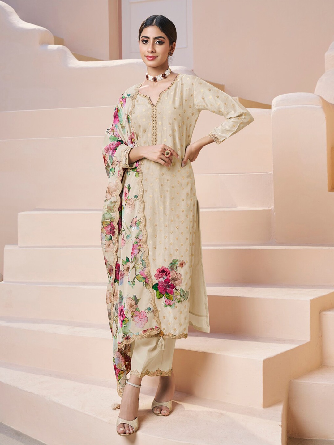 

Seerat Women Ethnic Motifs Embroidered Dola Silk Kurta With Trousers & Dupatta, Off white