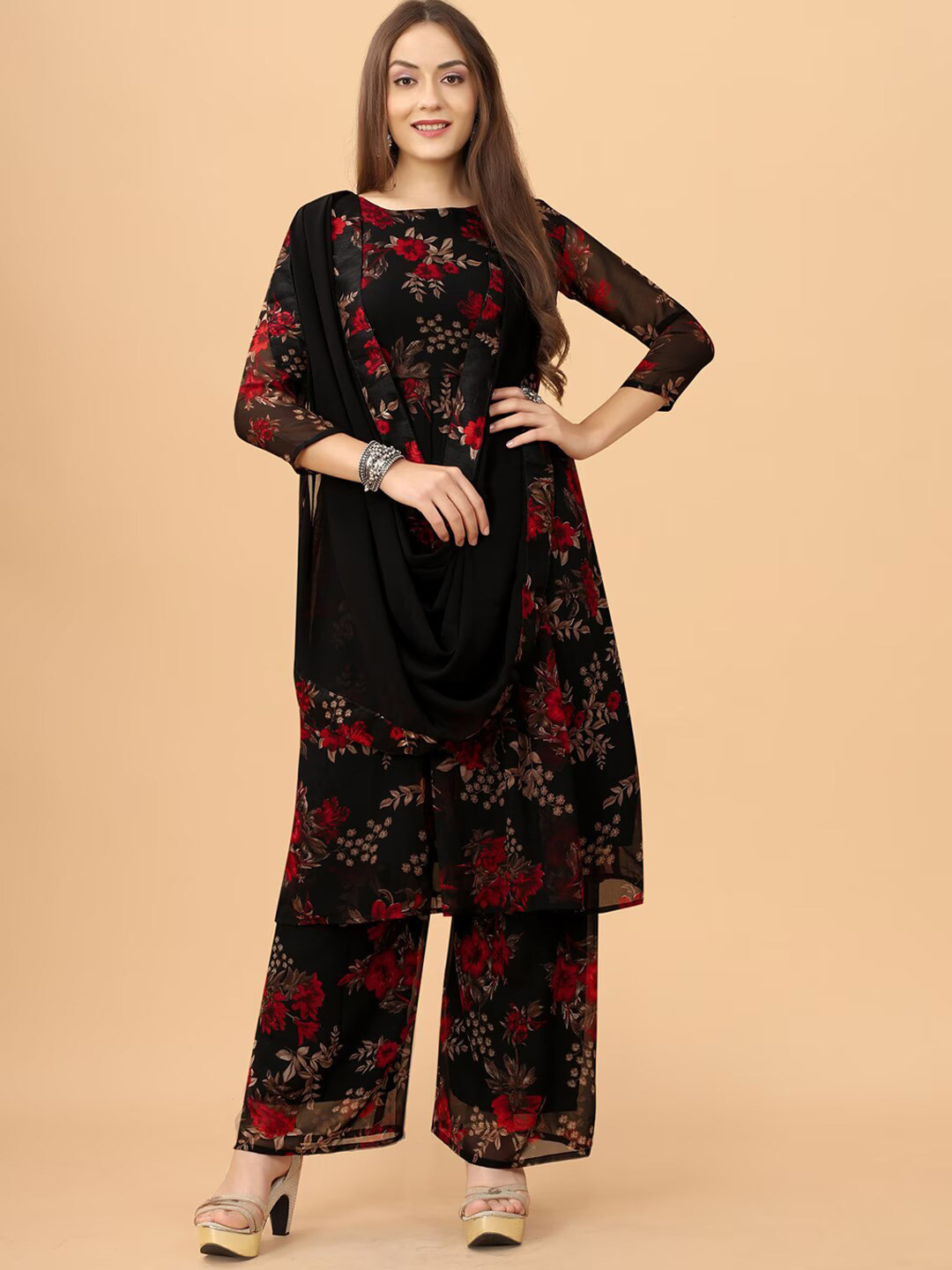 

NAINVISH Floral Printed Round Neck A-line Kurta With Palazzos & Dupatta, Black