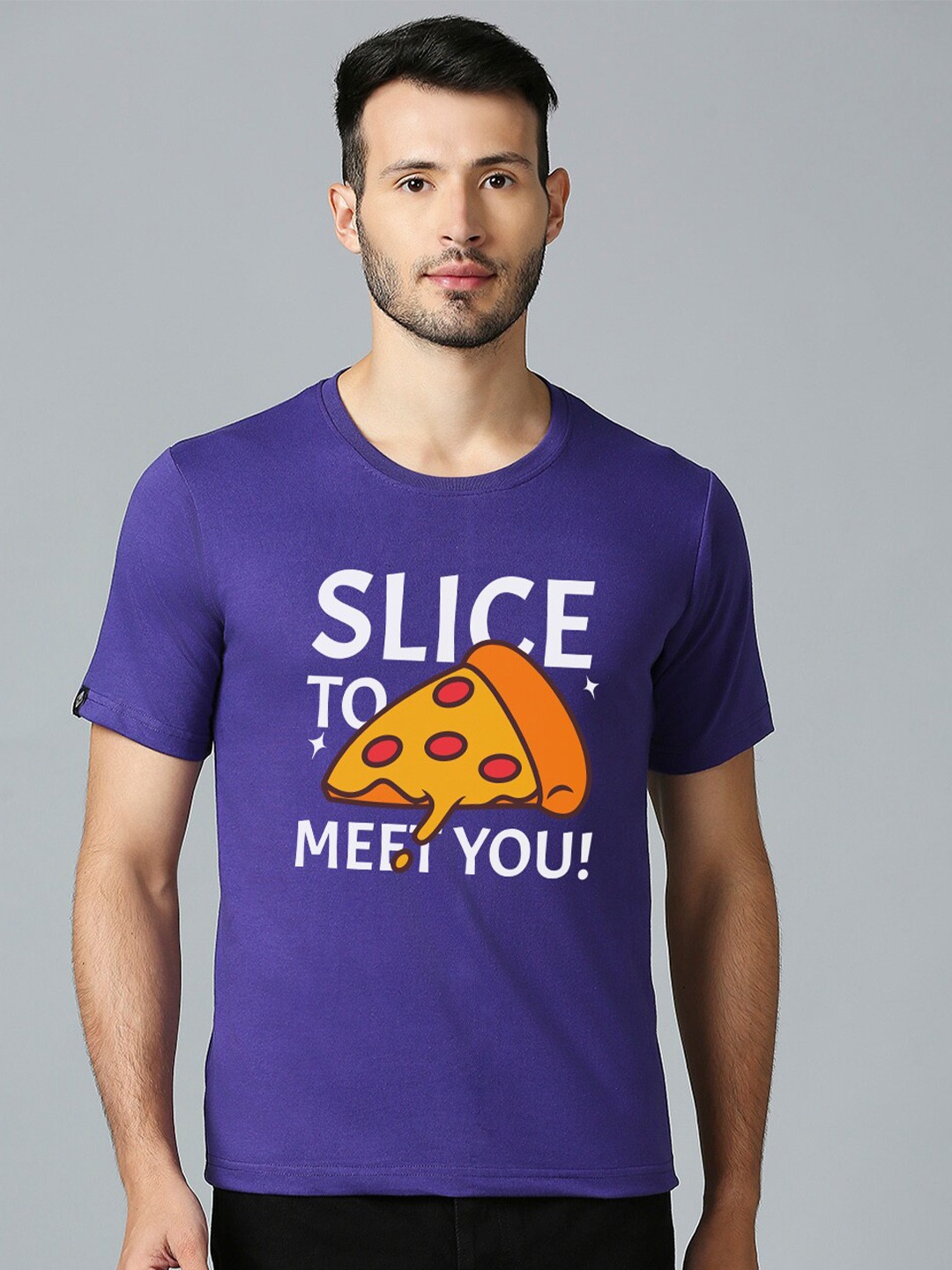 

MOD ECRU Typography Printed V-Neck Short Sleeves Applique T-shirt, Purple
