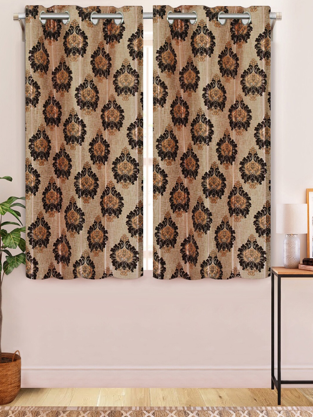 

Aura Brown & Black 2 Pcs Floral Printed Window Curtains