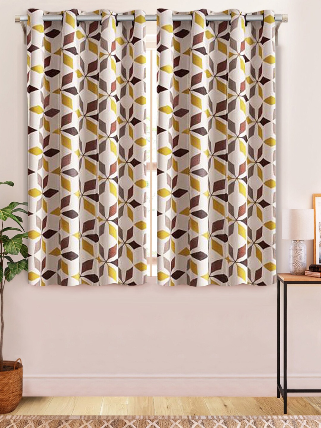 

Aura Brown & White 2 Pcs Geometric Printed Window Curtains