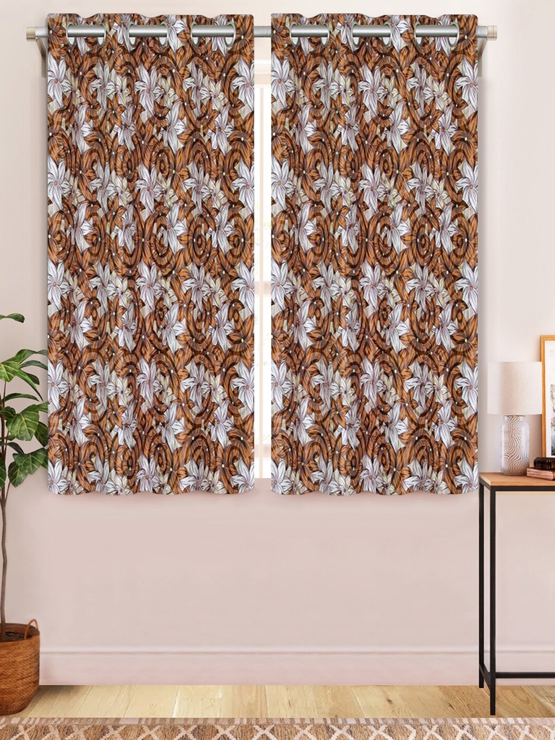 

Aura Brown & White 2 Pcs Floral Printed Window Curtains