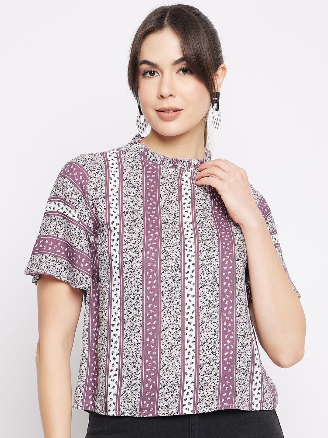 

Mayra Round Neck Short Sleeves Geometric Printed Top, Brown