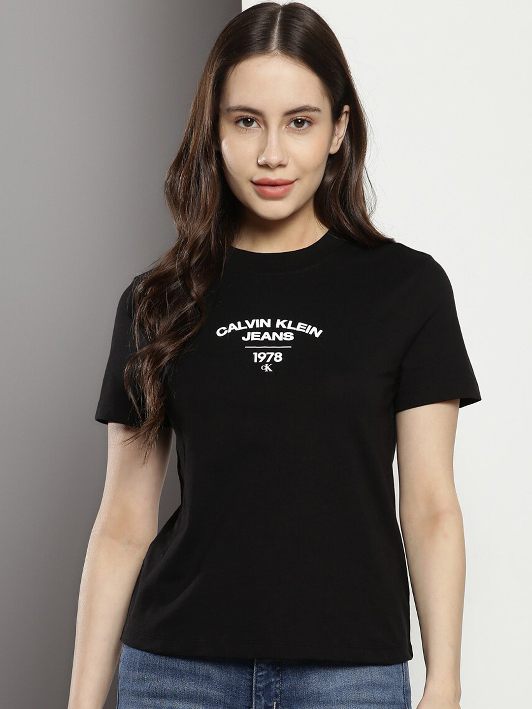 

Calvin Klein Round Neck Regular Fit Cotton T-shirt, Black