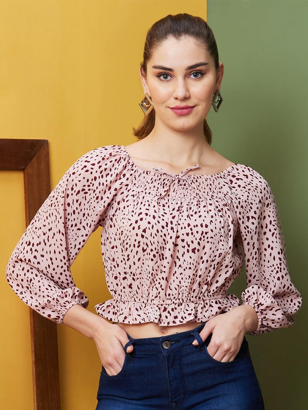 

Globus Floral Printed Georgette Square Neck Blouson Crop Casual Top, Pink