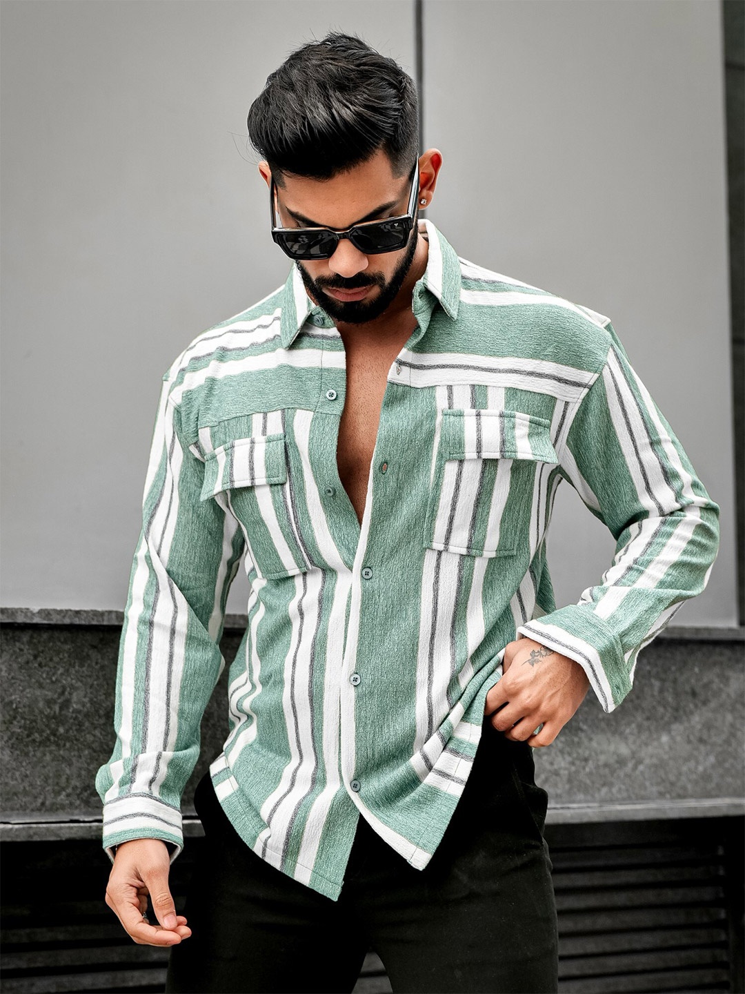 

Maniac Classic Fit Striped Spread Collar Cotton Shirt, Green