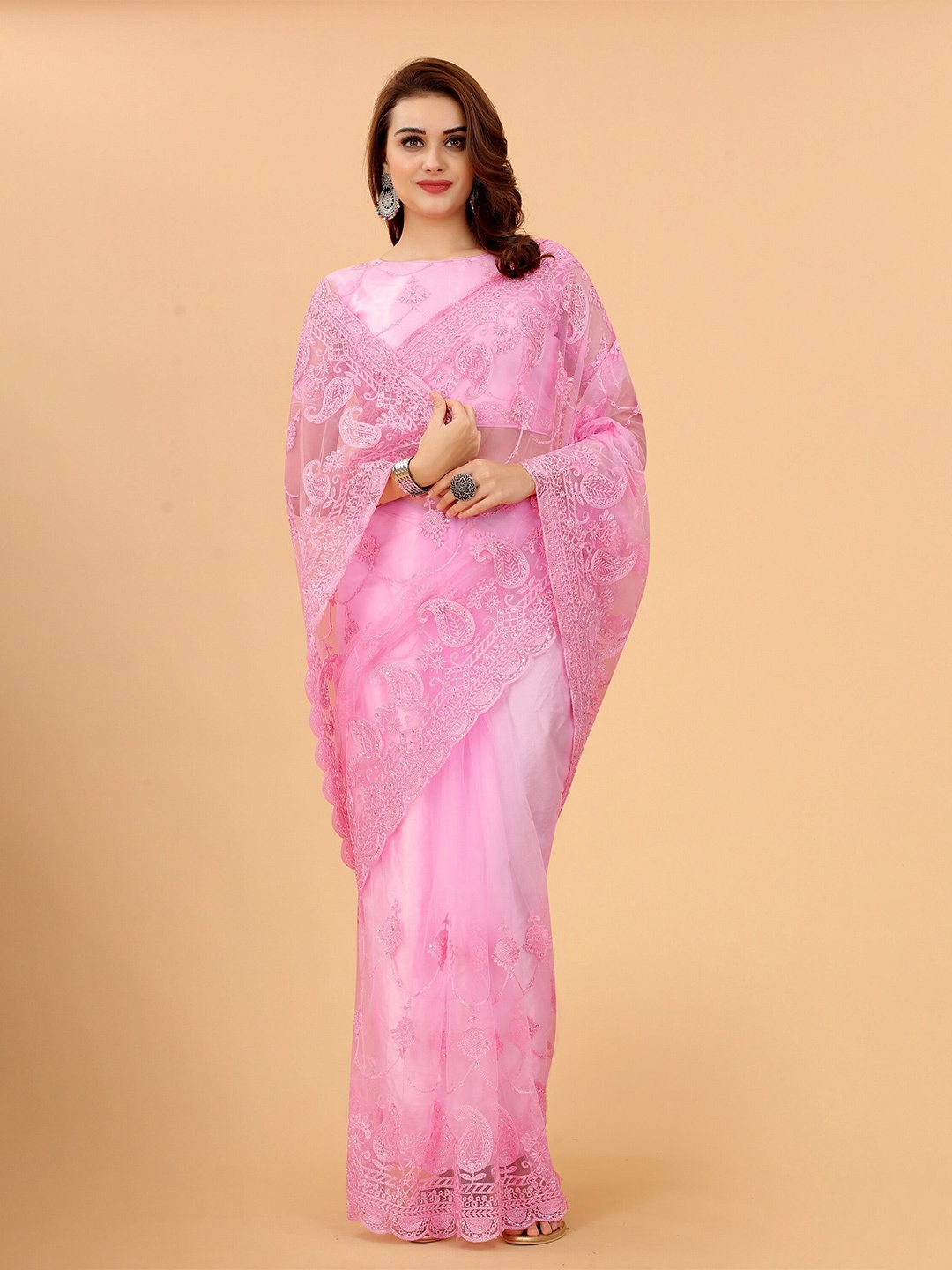 

NOISE Ethnic Motifs Embroidered Beads And Stones Heavy Work Saree, Pink