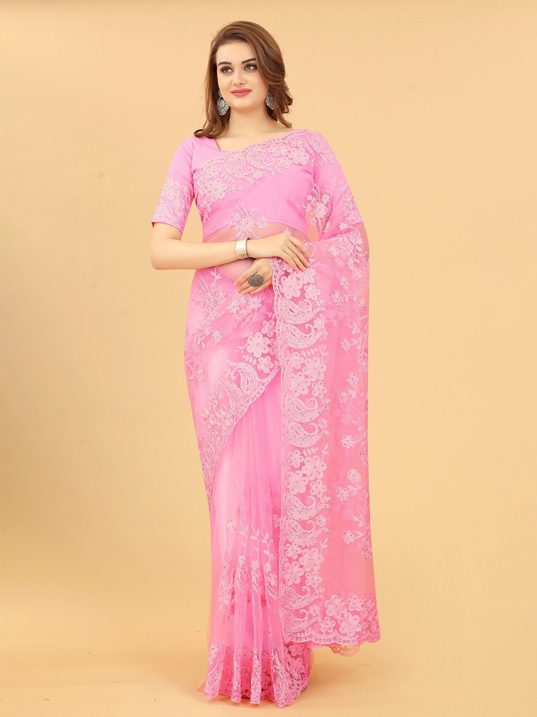 

NOISE Ethnic Motifs Embroidered Beads And Stones Heavy Work Saree, Pink