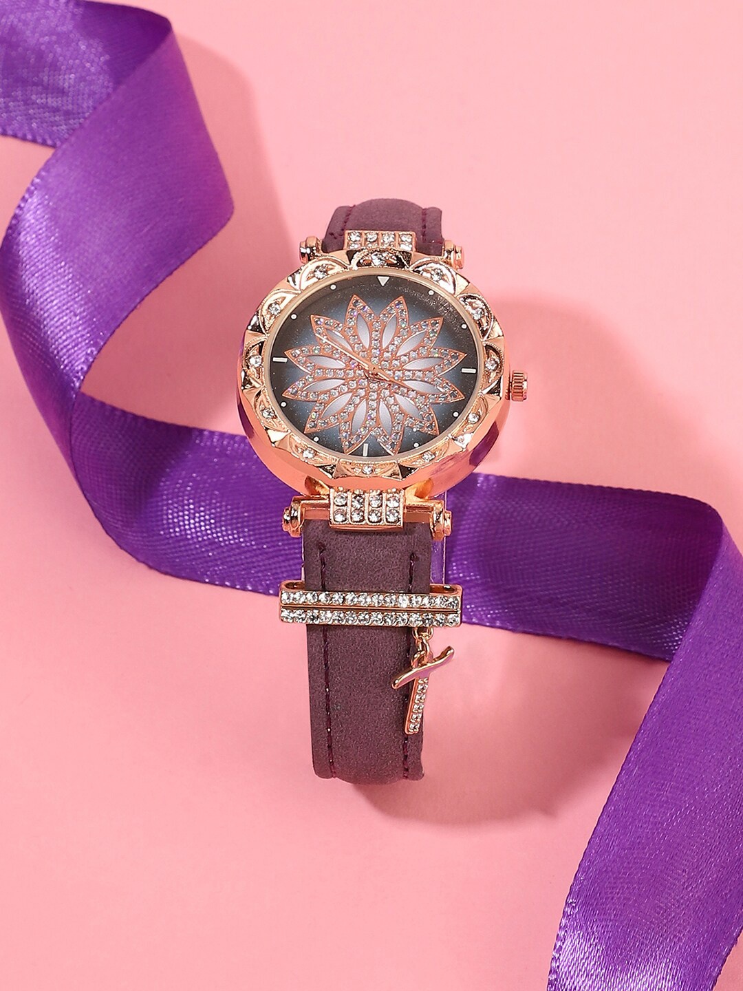 

HAUTE SAUCE by Campus Sutra Women Watch Gift Set AW23_HSCW5148, Purple