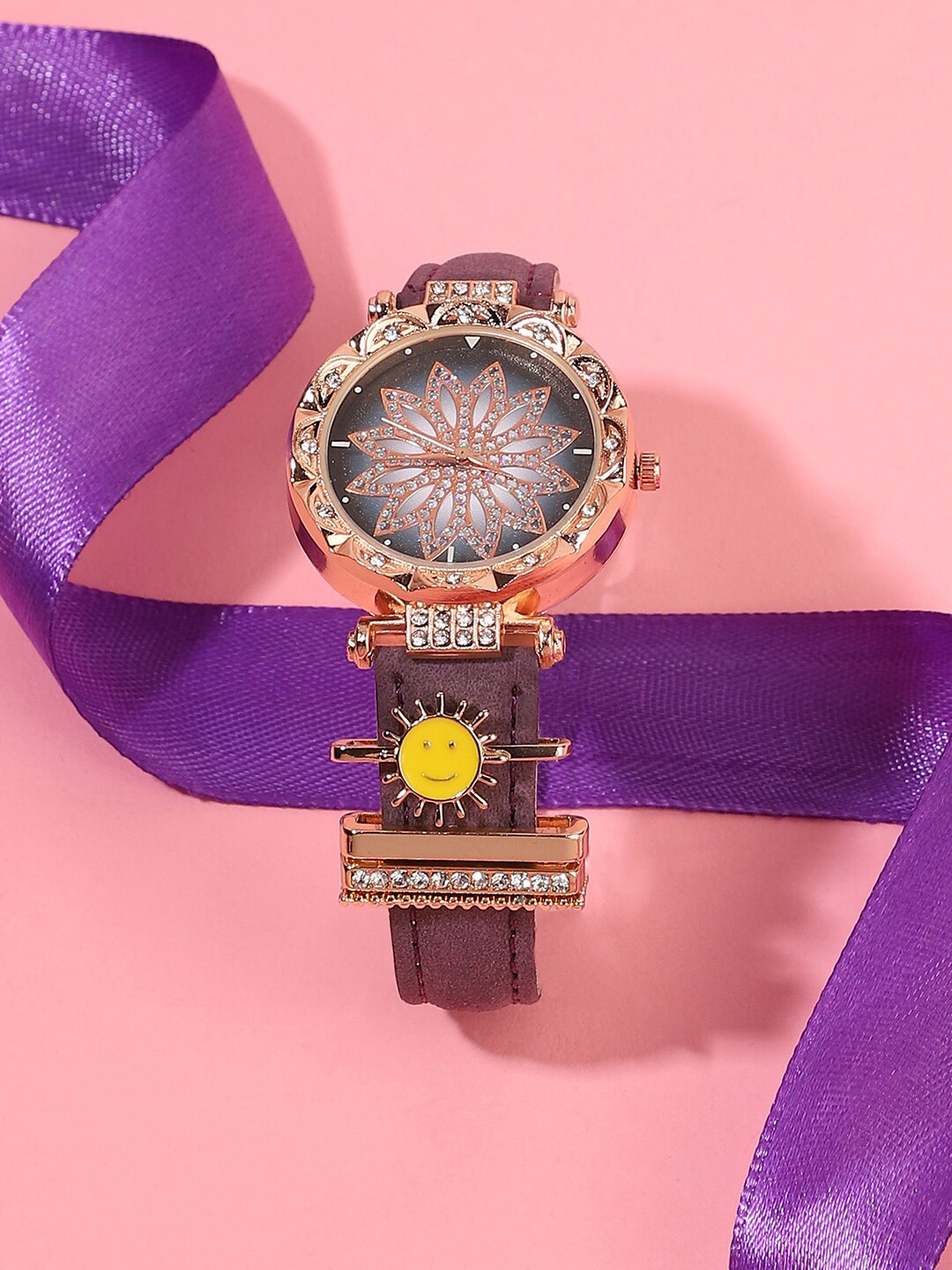 

HAUTE SAUCE by Campus Sutra Women Watch With Sun Watch Charm AW23_HSCW5145, Purple