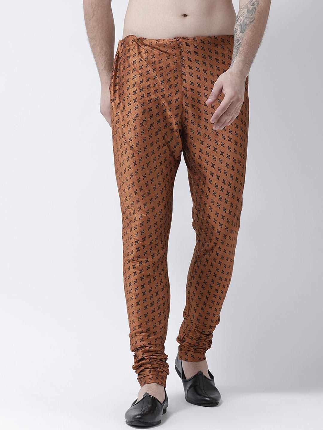 

DEYANN Men Ethnic Motifs Printed Dupion Silk Straight-Fit Churidar, Copper