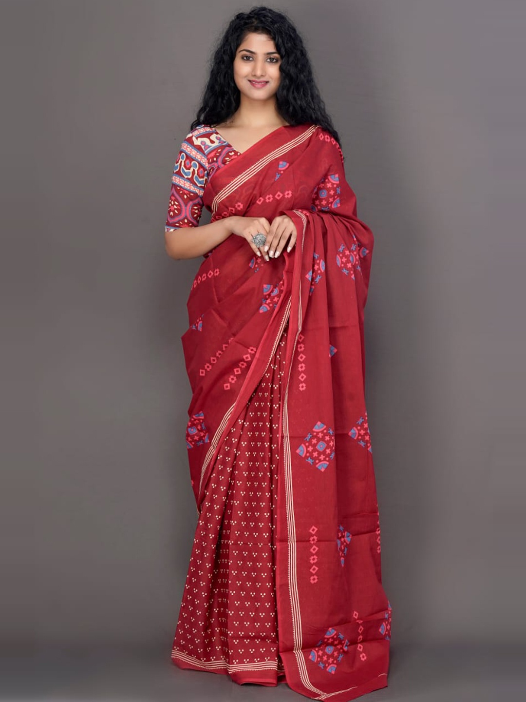 

clothonus Ethnic Motifs Pure Cotton Half and Half Block Print Saree, Maroon