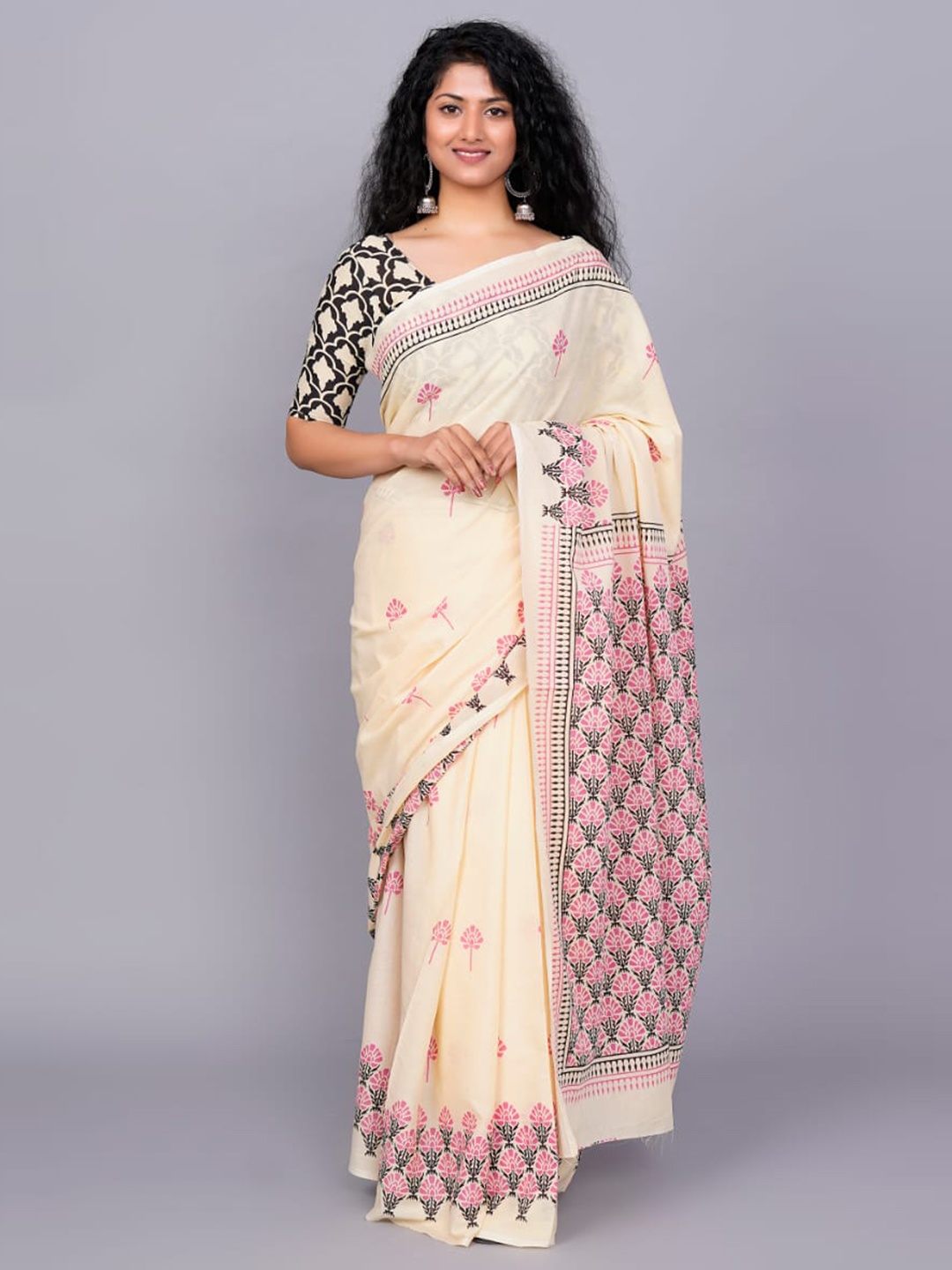 

clothonus Ethnic Motifs Pure Cotton Ikat Saree, Cream