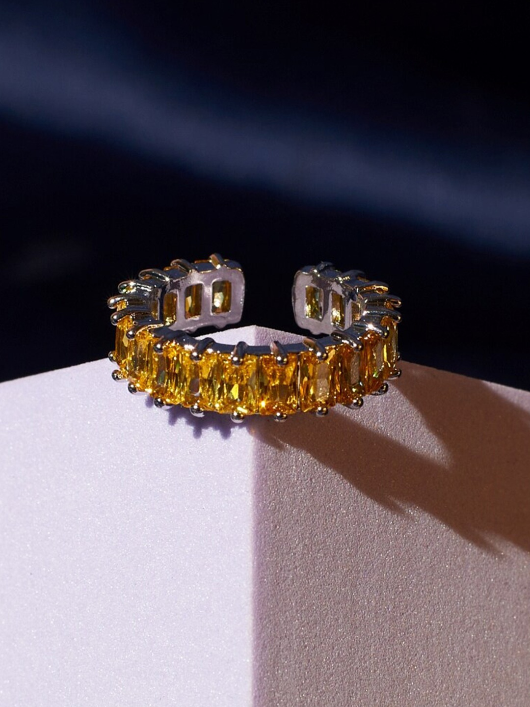 

SALTY Crystal-Studded Adjustable Finger Ring, Silver