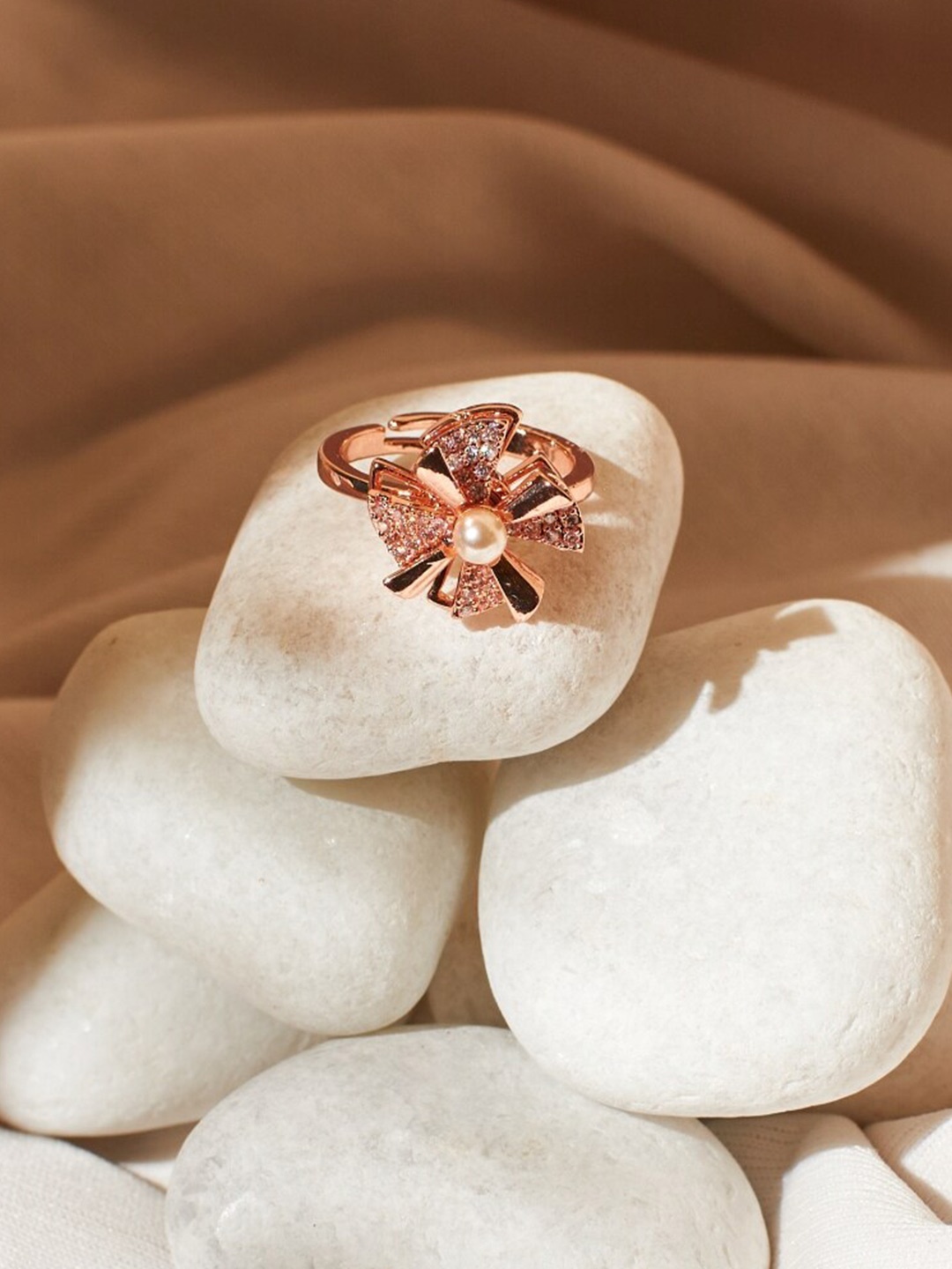

SALTY Stone-Studded Adjustable Finger Ring, Gold