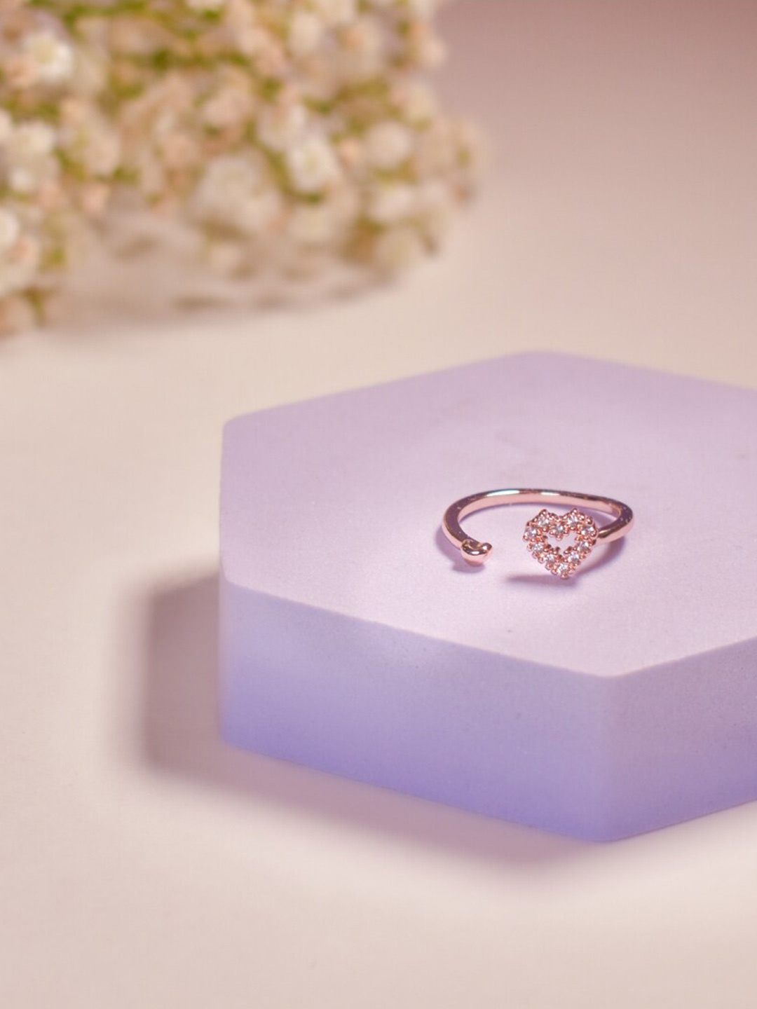 

SALTY Stones Studded Heart Charm Ring, Gold