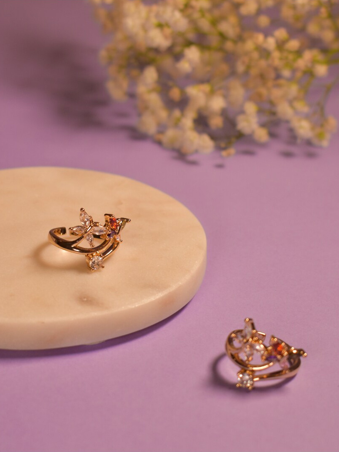 

SALTY Stone-Studded Adjustable Finger Ring, Gold