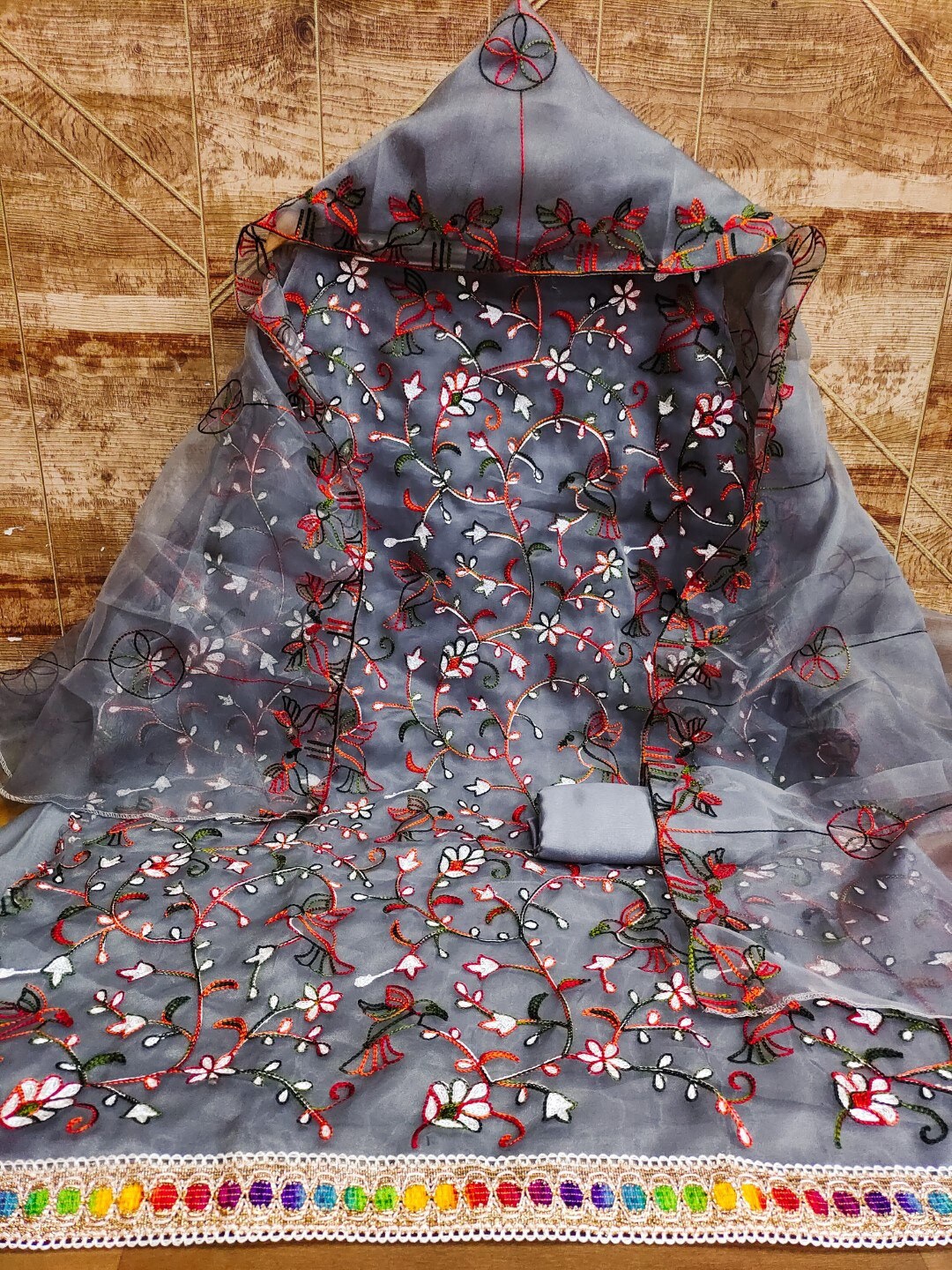 

ZEEPKART Floral Embroidered Organza Unstitched Dress Material, Grey
