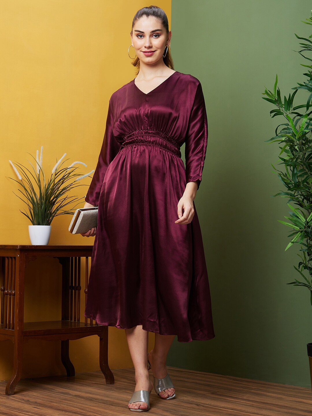 

Globus Women V-Neck Smocked Fit & Flare Midi Dress, Burgundy