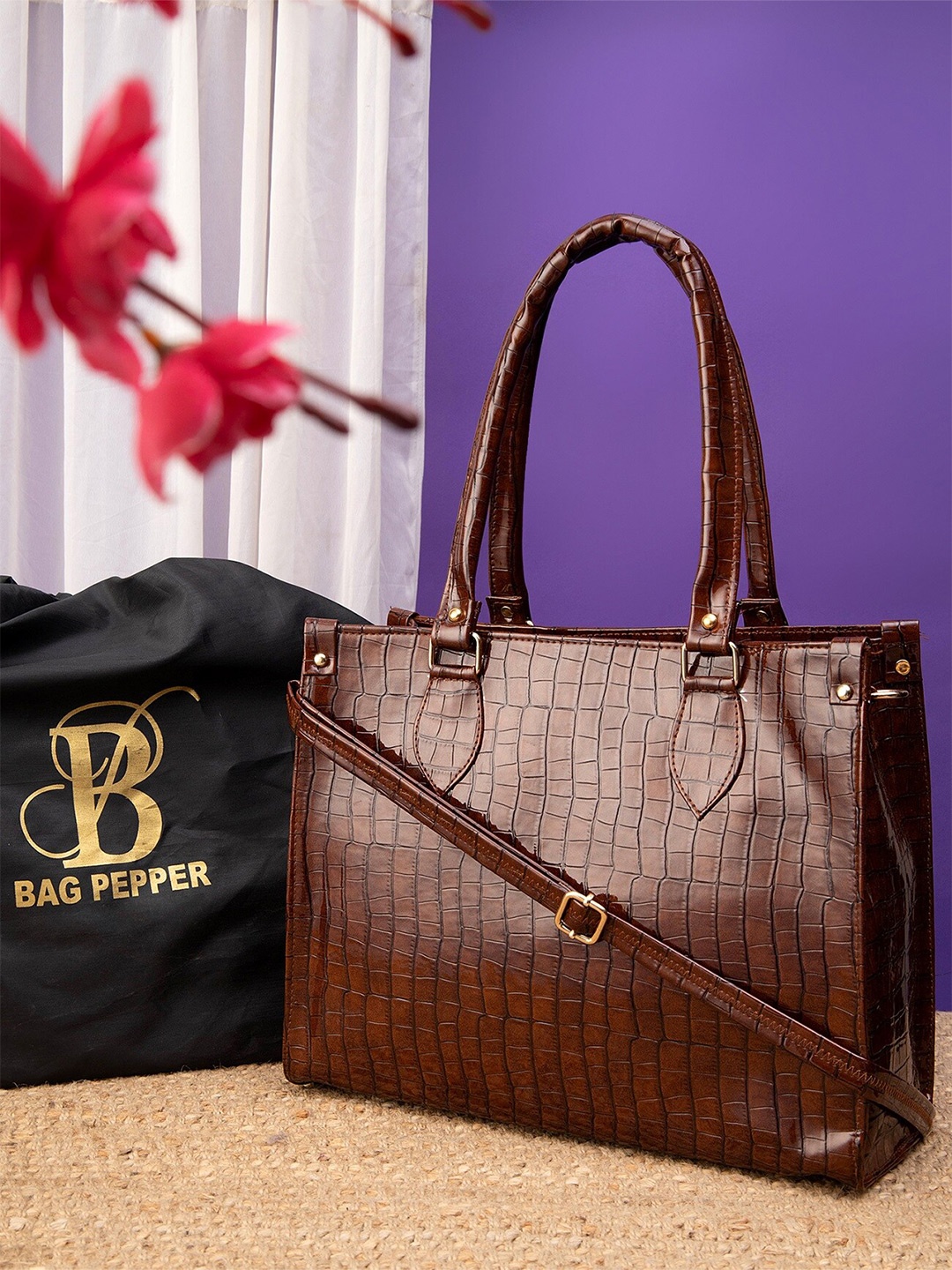 

Bag Pepper Textured Structured Handheld Bag, Brown