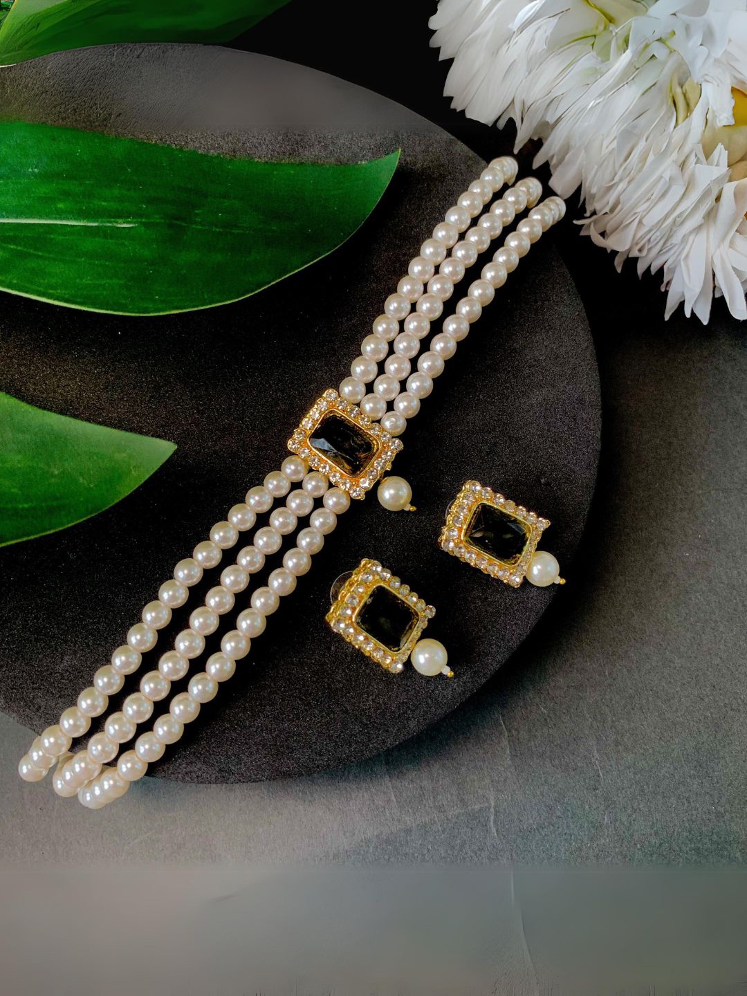 

I Jewels Gold-Plated Stone Studded Jewellery Set