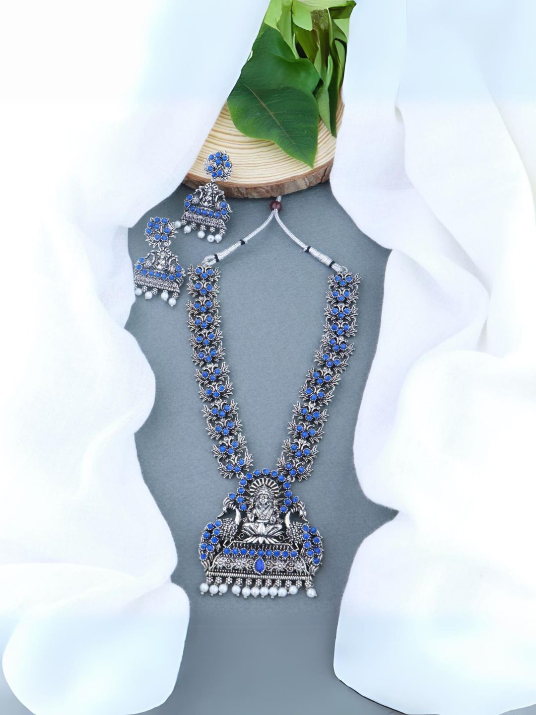 

I Jewels Sliver-Plated Stone-Studded & Beaded Necklace & Earrings, Silver