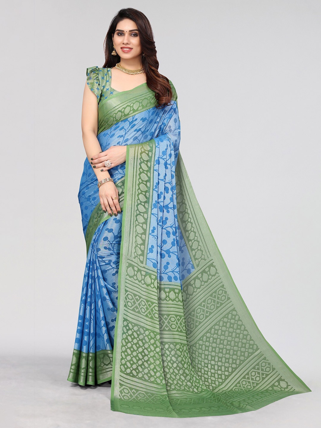 

Vivostav Designer Pure Chiffon Saree, Blue