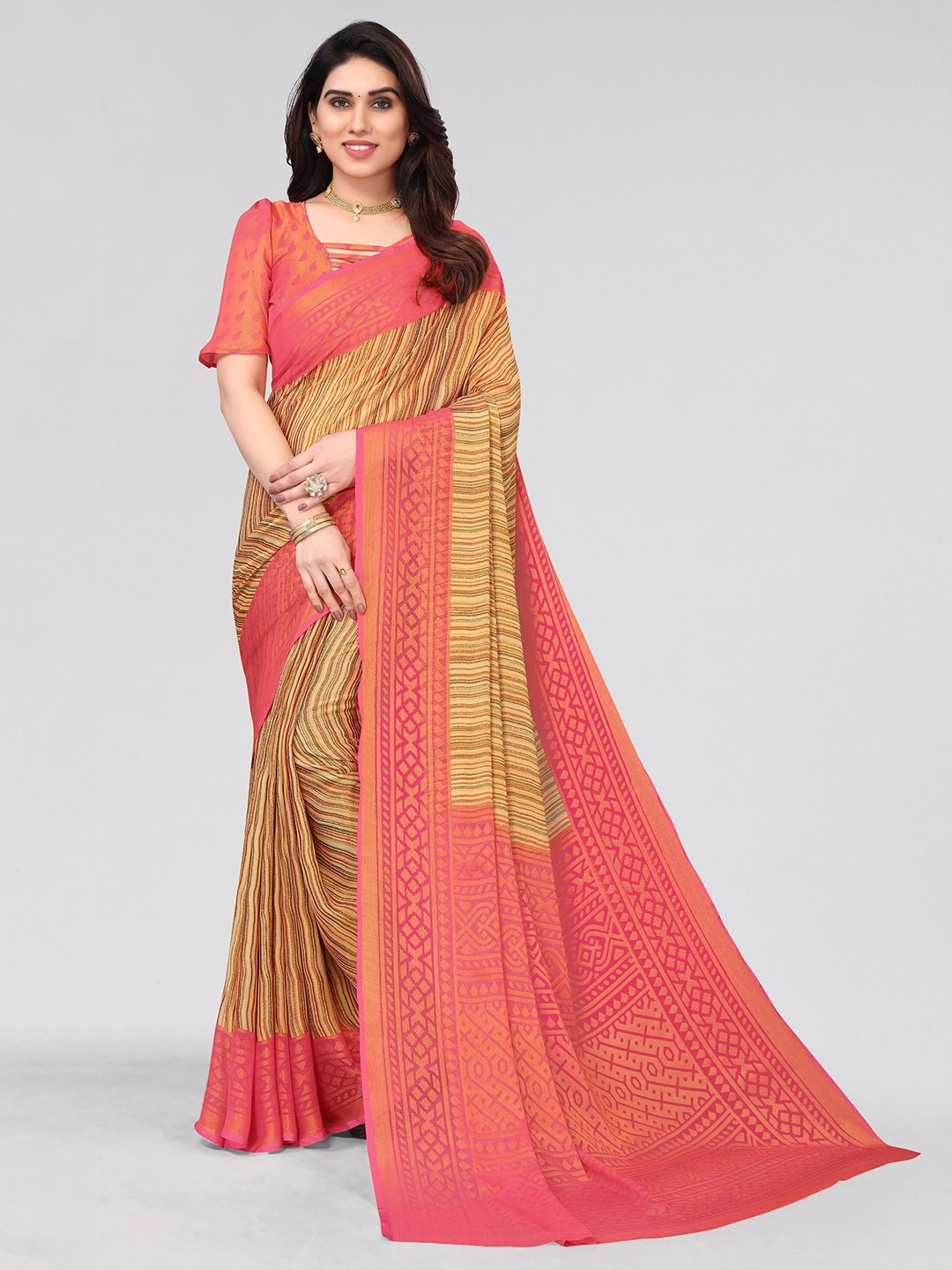 

Vivostav Designer Striped Printed Saree, Red