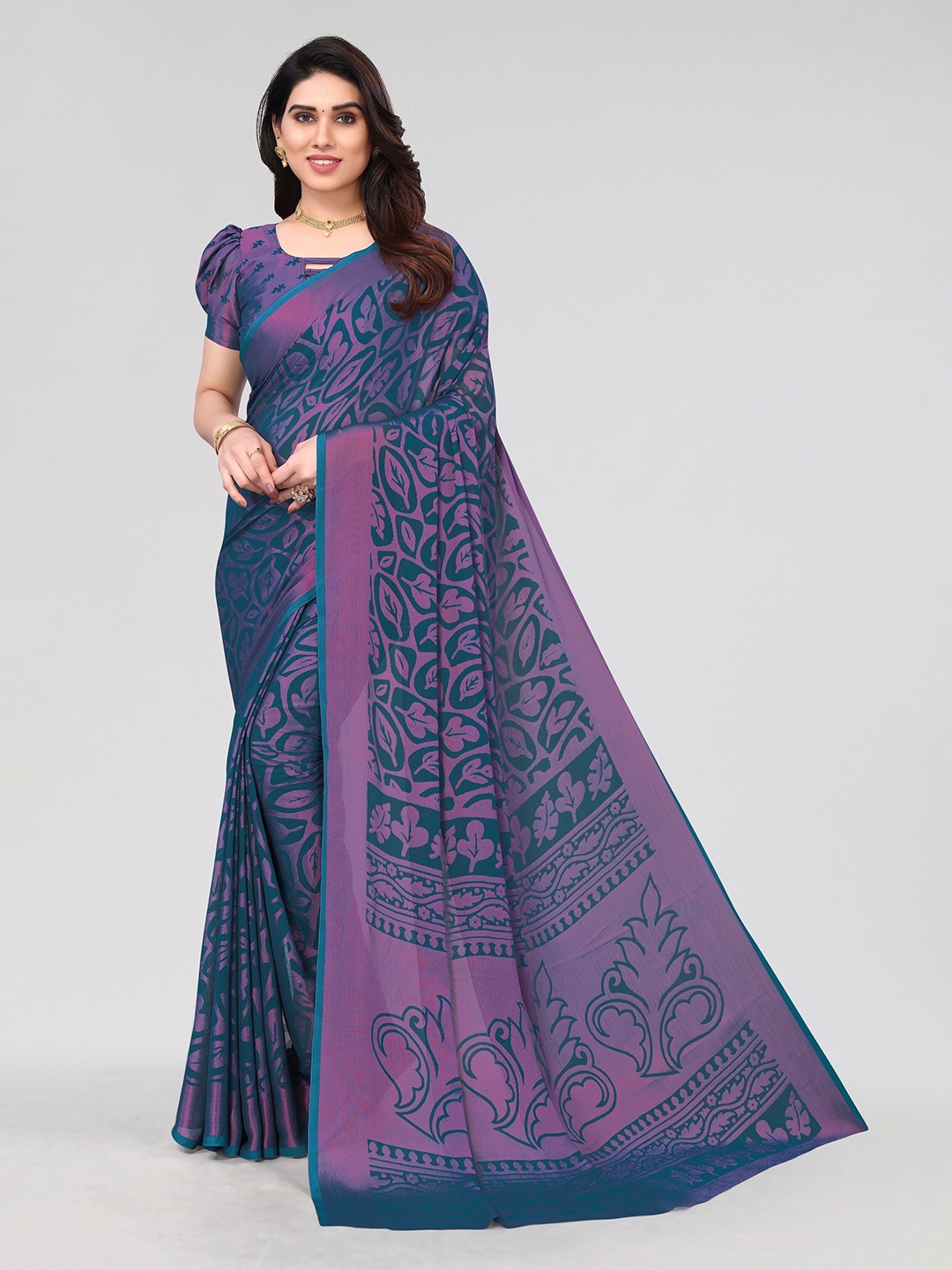 

Vivostav Designer Floral Printed Pure Chiffon Saree, Teal