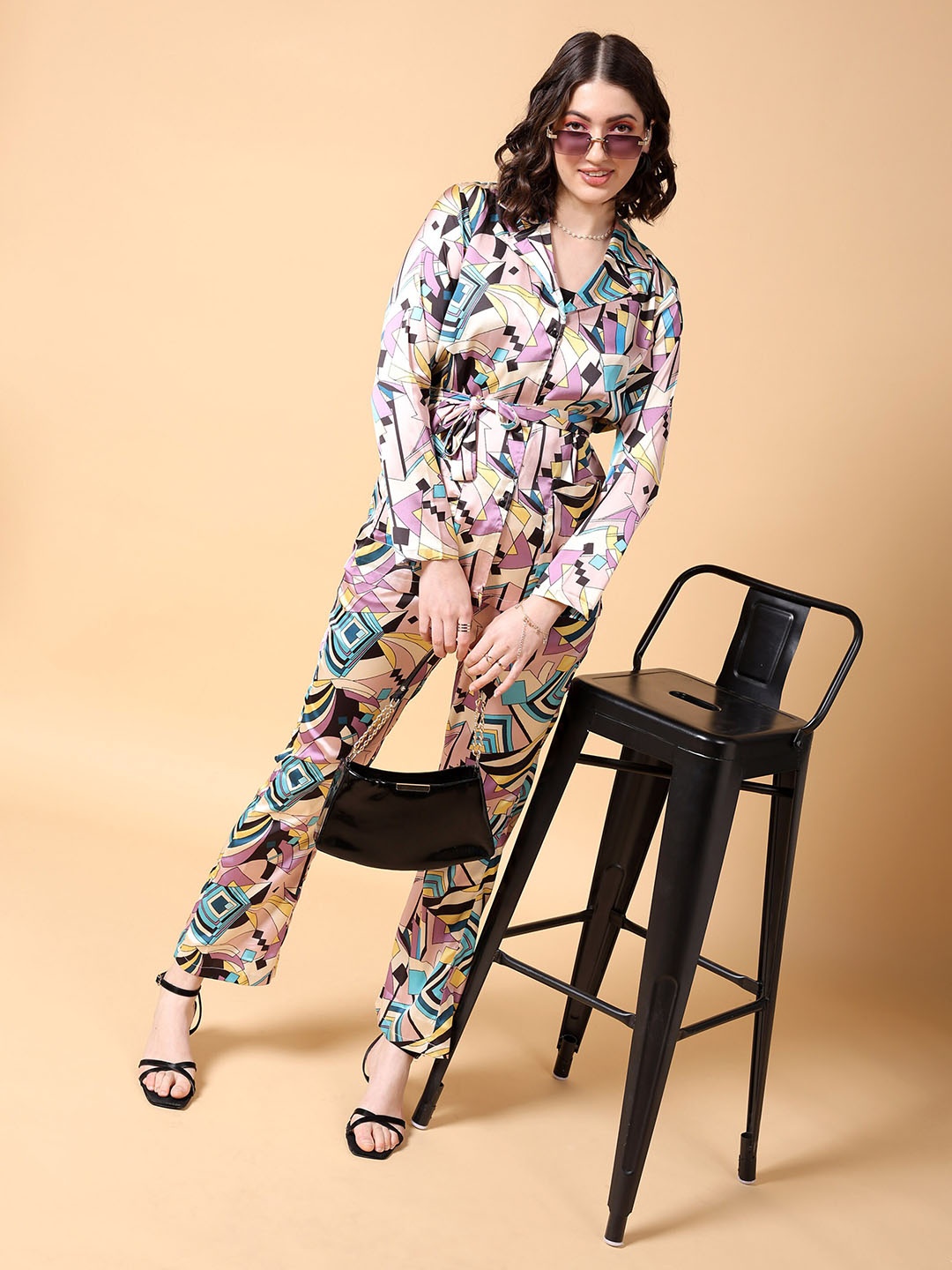 

Freehand by The Indian Garage Co Geometric Printed Belted Top With Trousers, Blue