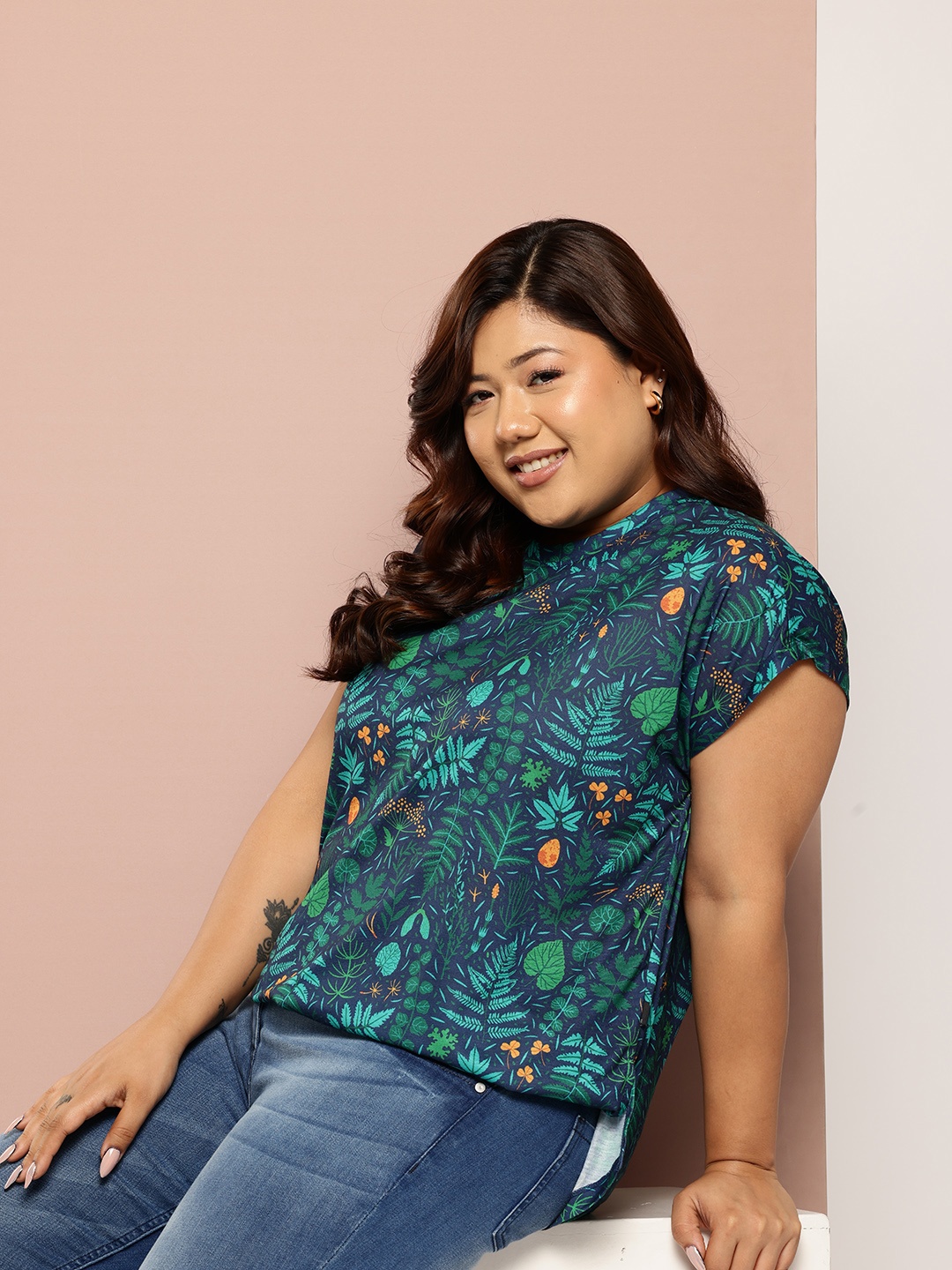 

Sztori Plus Size Tropical Printed T-shirt, Navy blue