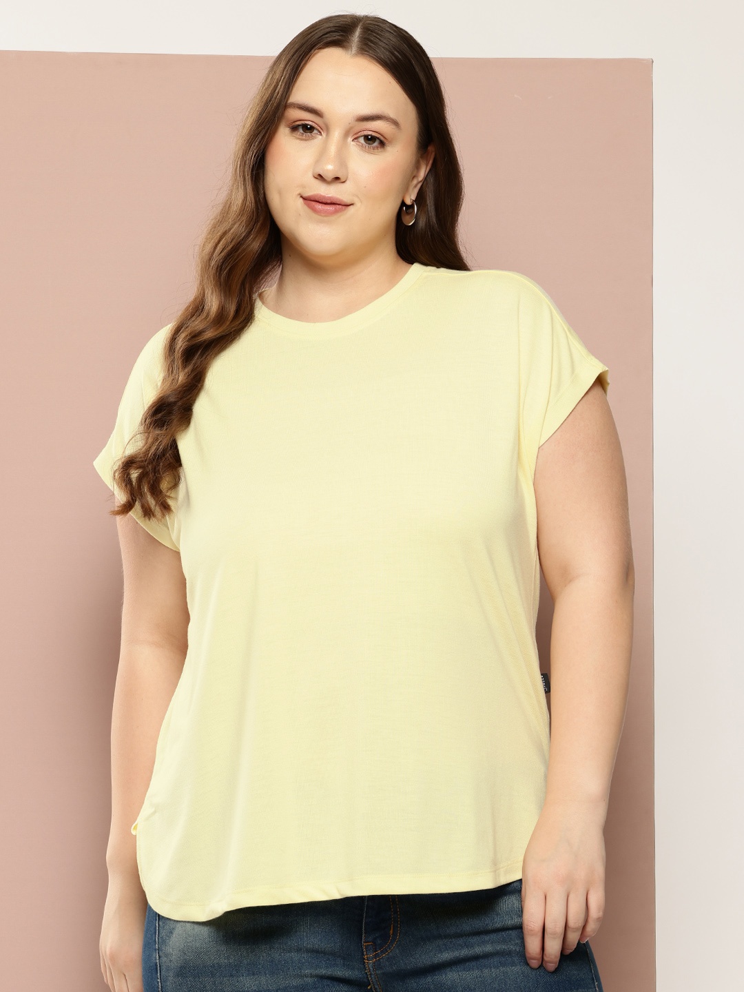 

Sztori Plus Size Extended Sleeves T-shirt, Yellow