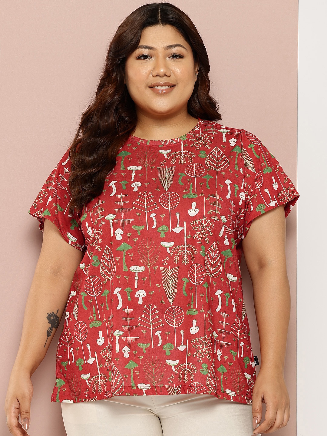 

Sztori Plus Size Conversational Print Lounge T-shirt, Rust