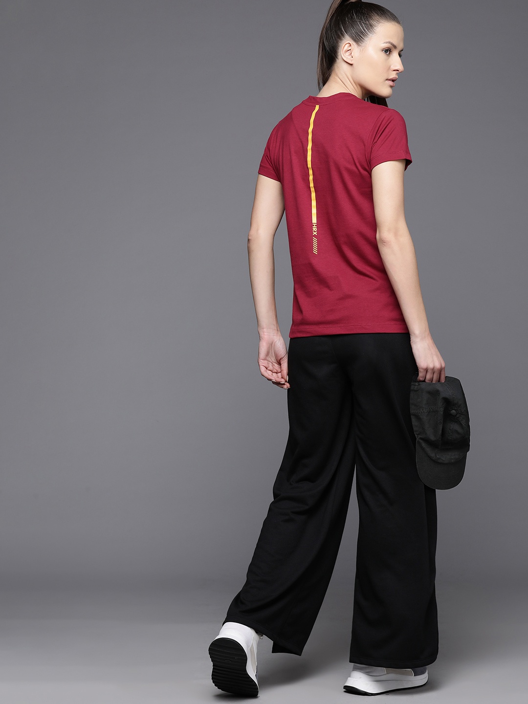 

HRX by Hrithik Roshan Lifestyle T-shirt, Maroon