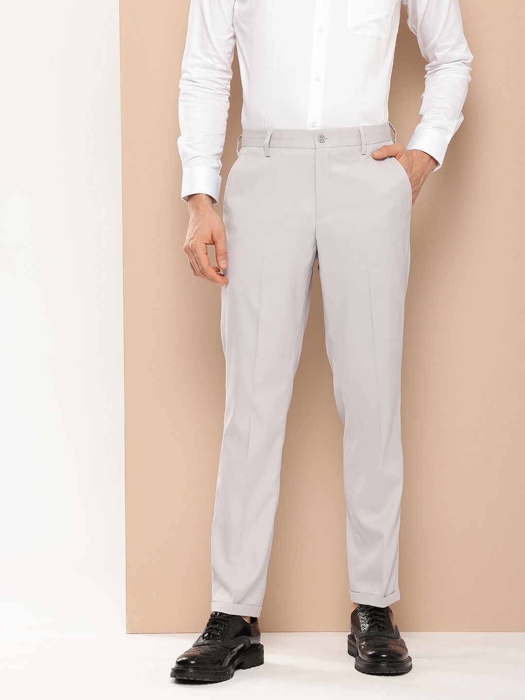 

INVICTUS Men Slim Fit Formal Trousers, Grey