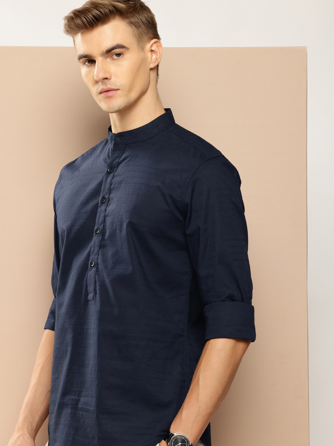 

INVICTUS Pure Cotton Slim Fit Striped Casual Shirt, Navy blue
