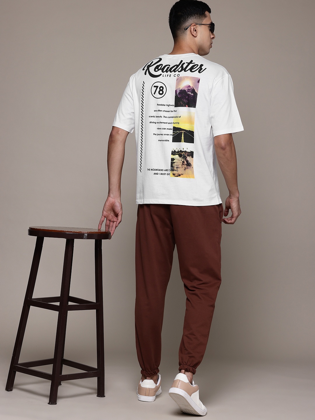 

The Roadster Lifestyle Co. Typography Printed Relaxed Pure Cotton T-shirt, White