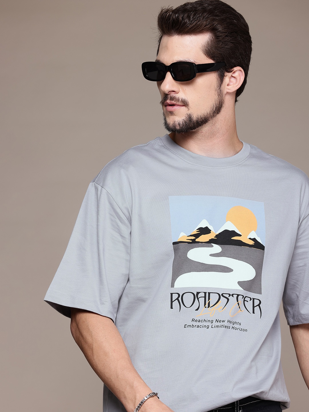

The Roadster Lifestyle Co. Printed Relaxed Fit Pure Cotton T-shirt, Grey